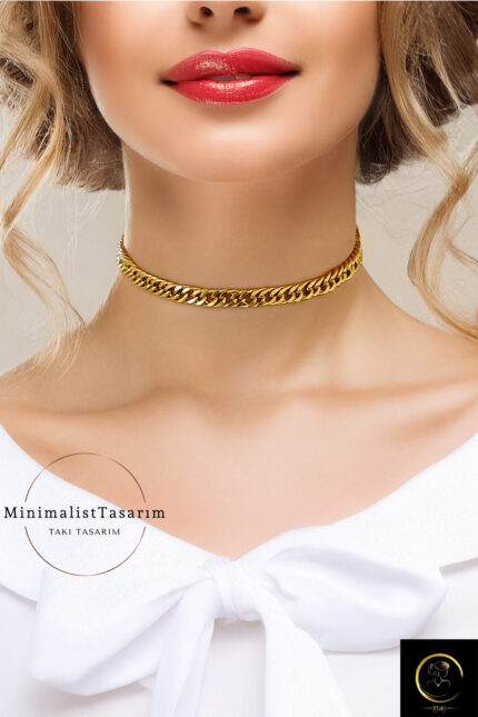 Çelik Choker Zincir Kolye, zarif ve dayanıklı tasarımıyla uzun ömürlü kullanım sağlar. Altın Choker Kolye ile boynunuzu zarif bir şekilde sararak, şıklığınızı her zaman öne çıkarabilirsiniz. Punk Kolye ve Punk Choker tasarımları ile özgün tarzınızı sergileyebilirsiniz. Gothic Kolye ve Gothic Choker, karanlık ve gizemli bir hava yaratmak isteyenler için mükemmel bir tercih. İnci Choker Kolye ve Gümüş Choker Kolye, her ortamda zarif ve şık görünmenizi sağlar. Sevgiliye Hediye olarak gül choker ya da fantezi tasma modelleri, özel günler için harika alternatiflerdir. Zirkon Choker, parıltılı tasarımı ile göz alıcı bir şıklık sunar. Paslanmaz Kolye ve Çelik Kolye malzemeleri, uzun ömürlü ve sağlam yapılarıyla öne çıkar. Stainless Steel Kolye tasarımları, modern ve zarif bir görünüm için ideal seçimlerdir.